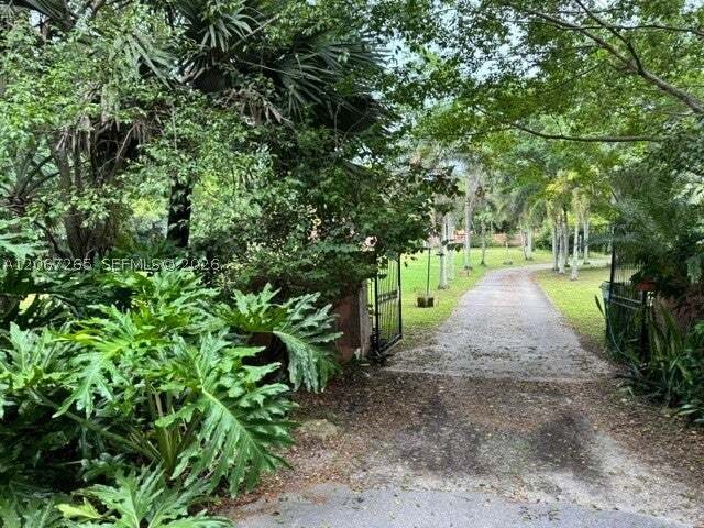 House in Davie, Florida, United States 3 - 18637806