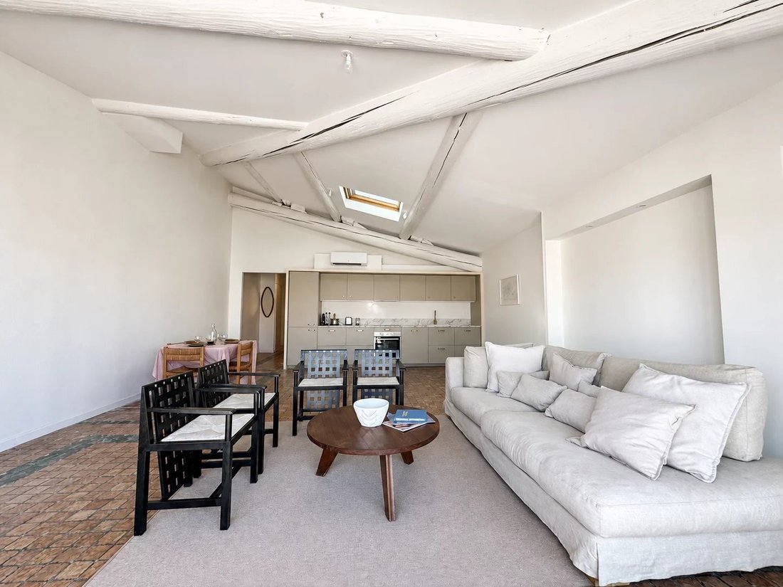 Apartment in Saint Victor, 7e Arrondissement, Marseille 4 - 18341350