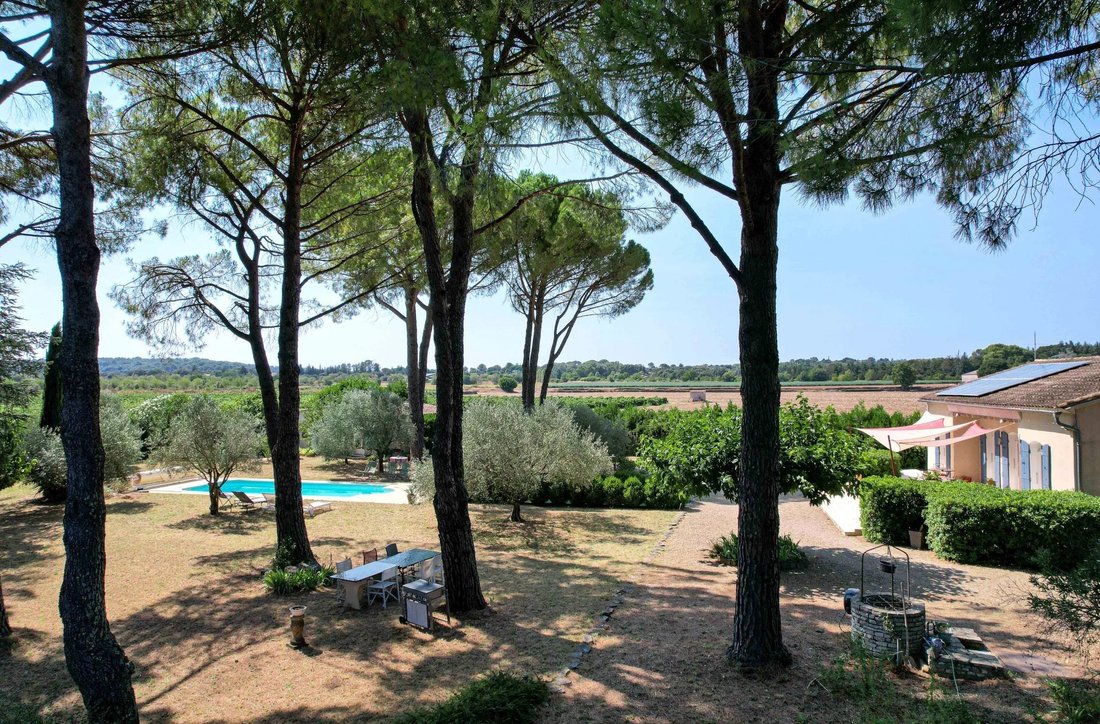 Finca en Uzès, Occitania, Francia 3 - 18777319
