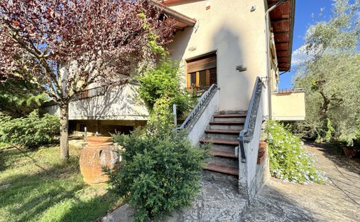 Haus in Calenzano, Toskana, Italien 1