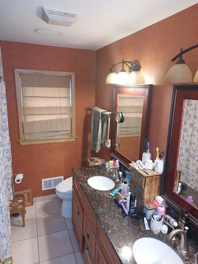 House in Wheeling, Illinois, United States 4 - 18779937