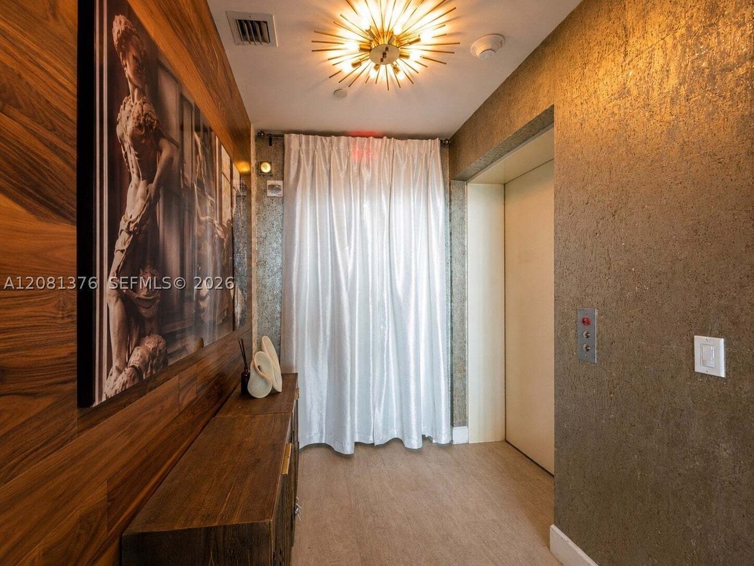 Condominio en Miami, Florida, Estados Unidos 2 - 18776288