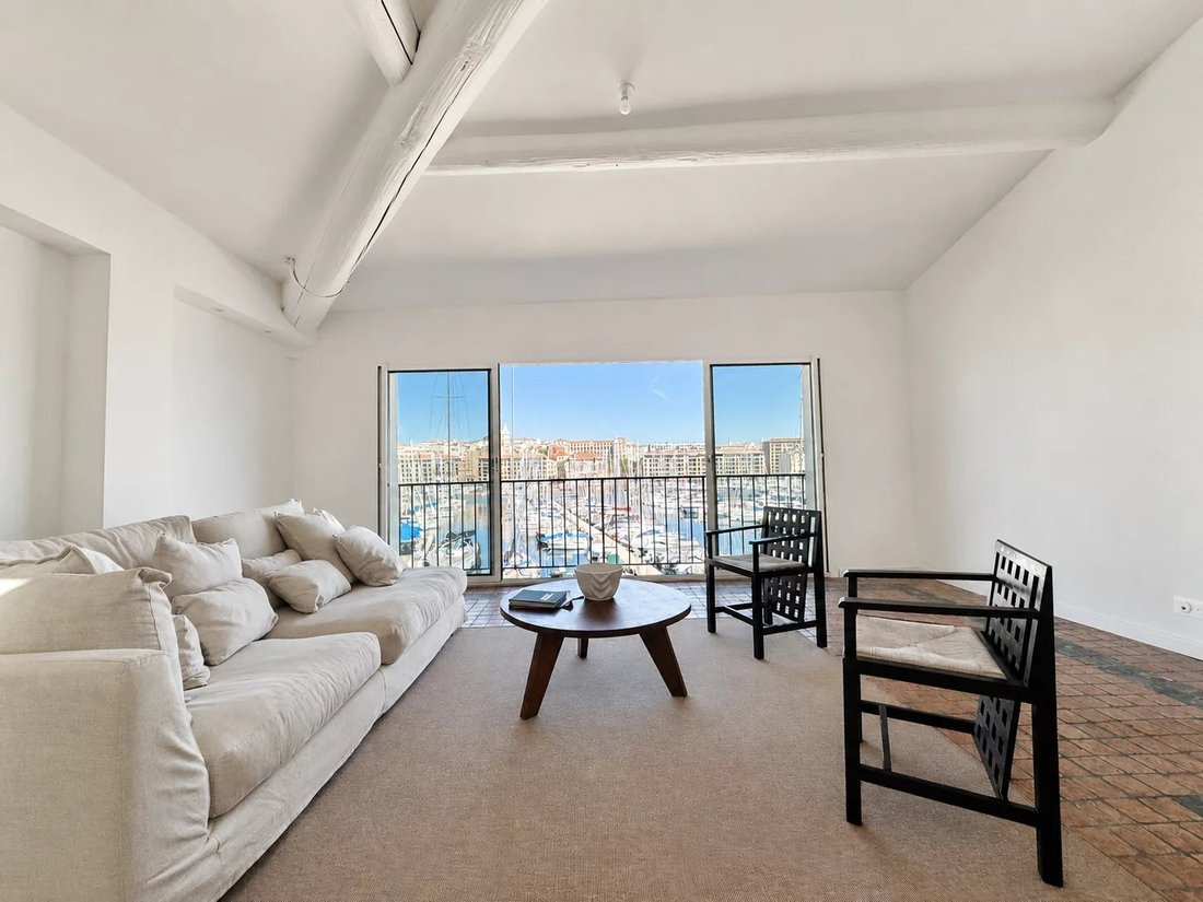 Apartment in Saint Victor, 7e Arrondissement, Marseille 1 - 18341350