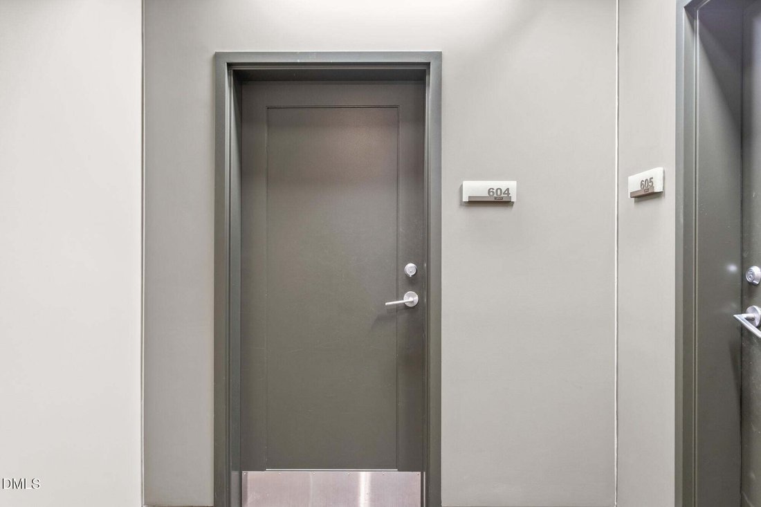 Condo in Chapel Hill, North Carolina, United States 2 - 17836874