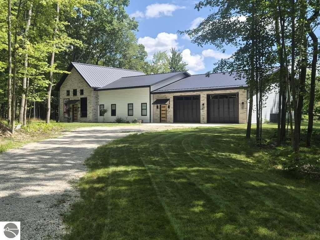 House in Stanwood, Michigan, United States 1 - 18776310