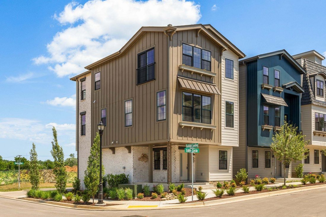 Co Op in Nashville, Tennessee, United States 2 - 18779614