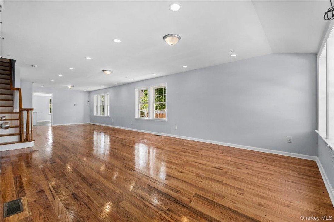 House in New York, New York, United States 2 - 18776061