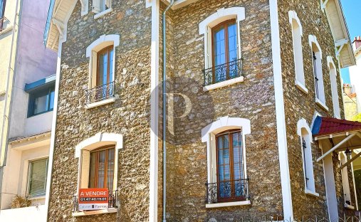 House in Plateau, Gentilly, France 1