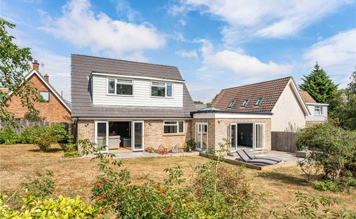 House in Chearsley, England 1