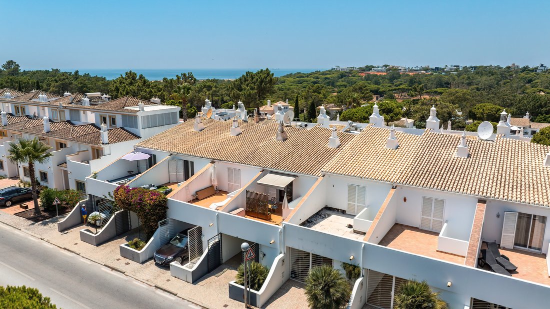 Townhouse in Vale do Lobo, Almancil, Portugal 2 - 18780020