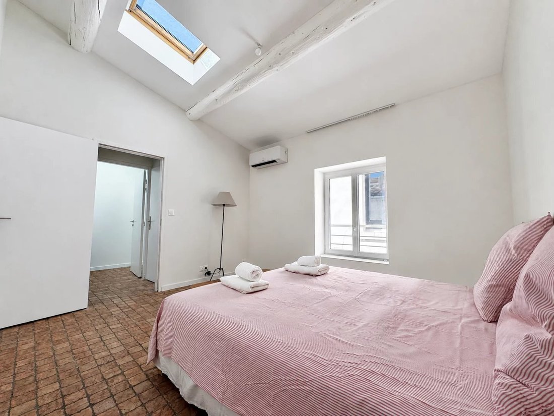 Apartment in Saint Victor, 7e Arrondissement, Marseille 5 - 18341350
