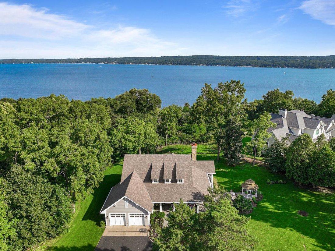 Casa en Fontana-on-Geneva Lake, Wisconsin, Estados Unidos 2 - 18781686