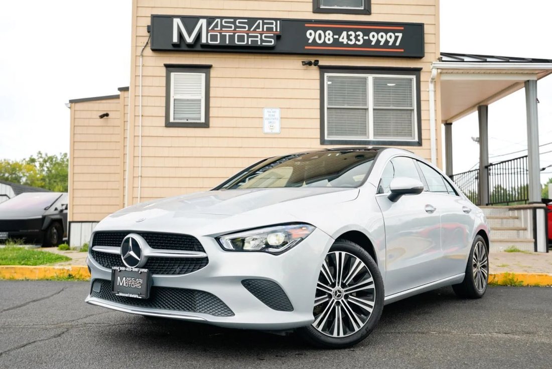 Coupe in Atlantic Highlands, NJ, United States 1 - 18777988