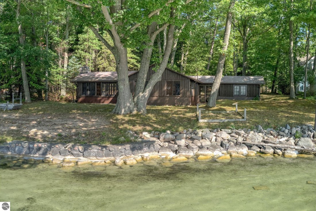 Casa a Cedar, Michigan, Stati Uniti 2 - 18776300