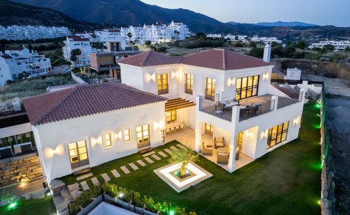 Villa in Estepona, Andalusia, Spain 1