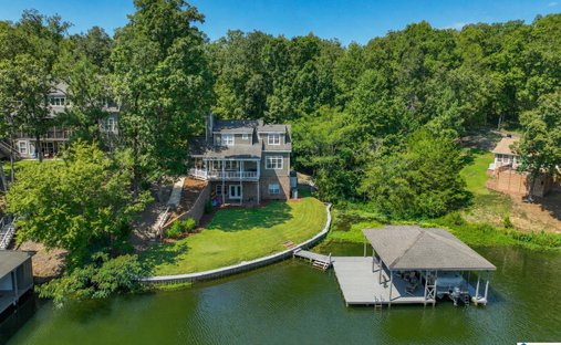 House in Verbena, Alabama, United States 1