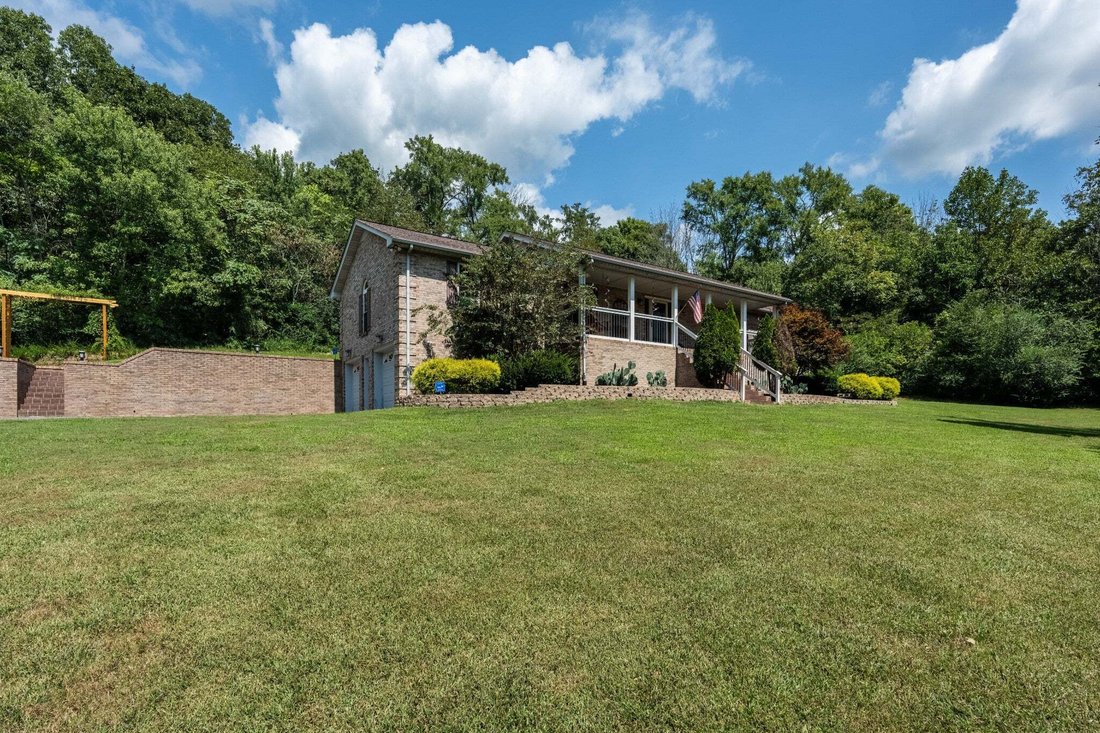 House in Goodlettsville, Tennessee, United States 3 - 18781999