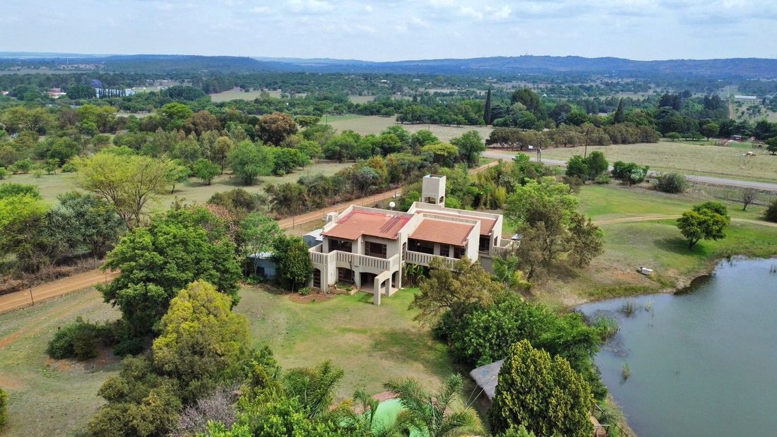 Land in Metropolitanstadt Tshwane, Gauteng, Südafrika 1 - 16971376