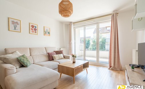 Appartamento a Napoleone, Maisons-Laffitte, Francia 1