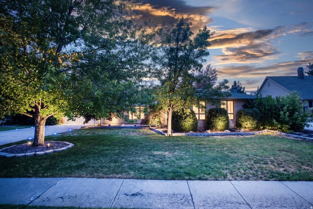 Maison à Cottonwood Heights, Utah, États-Unis 2 - 18779126