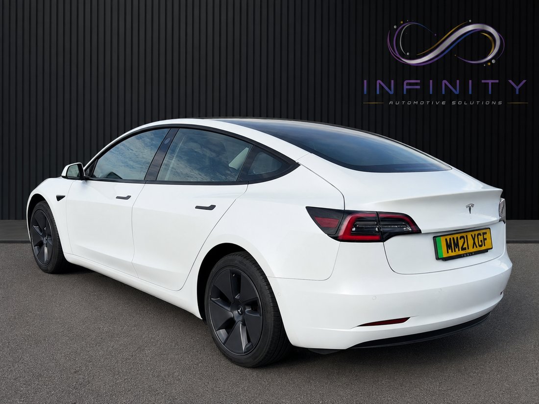 Sedan in Portsmouth, United Kingdom 4 - 18778658