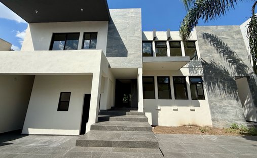 Casa en Monterrey, Nuevo León, México 1