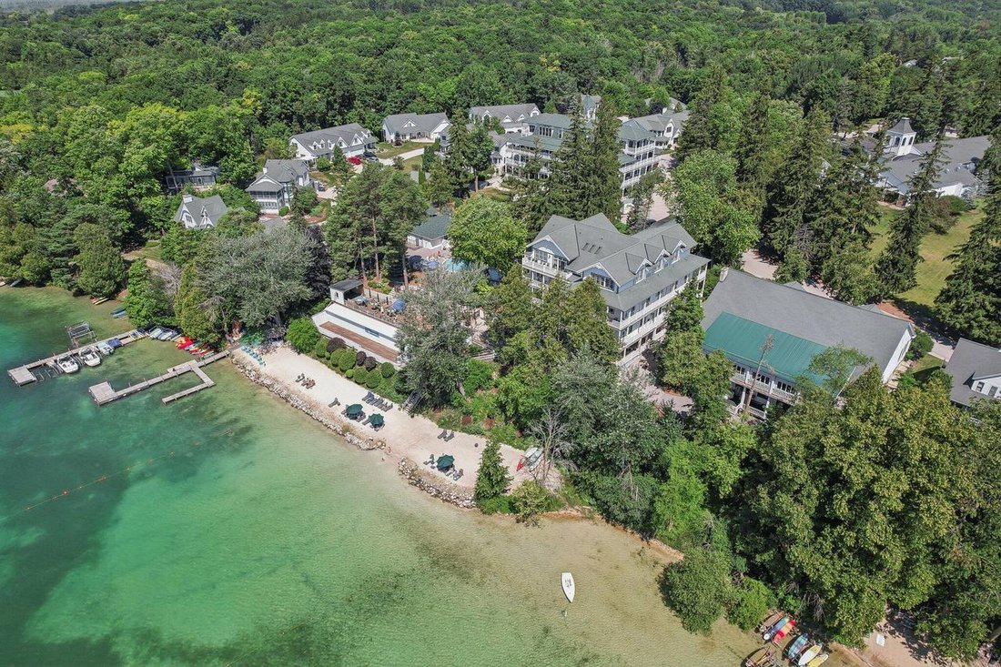 Appartement à Elkhart Lake, Wisconsin, États-Unis 2 - 18776012