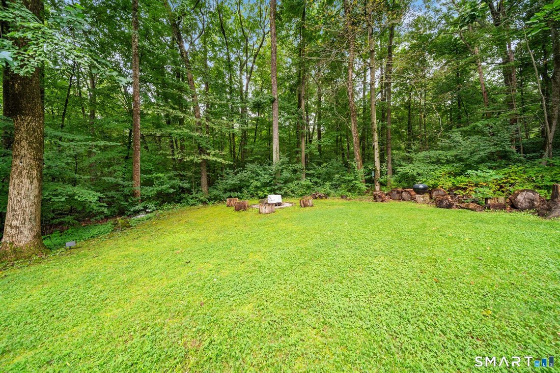 House in Southbury, Connecticut, United States 3 - 18778573