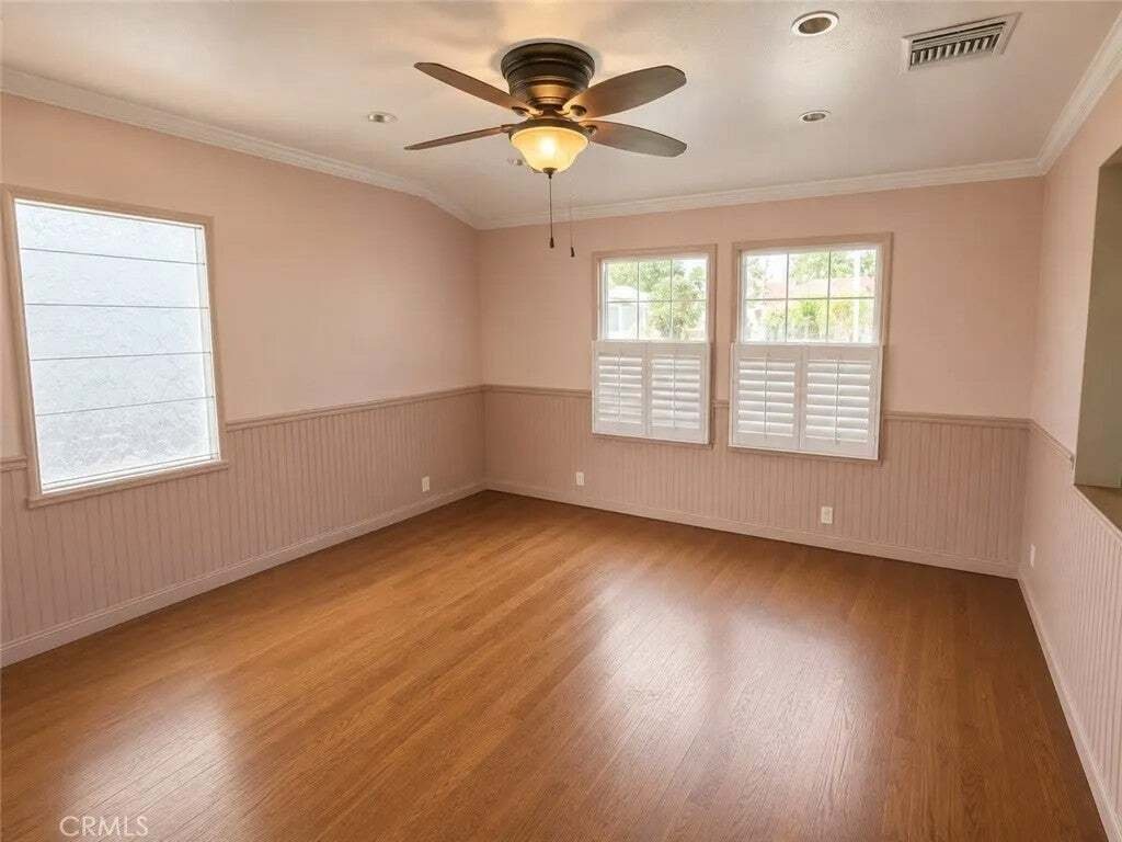 House in Burbank, California, United States 4 - 18779495