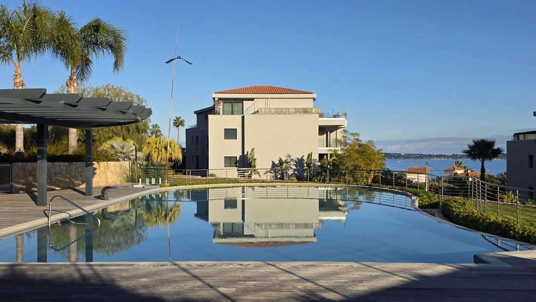 Wohnung in Cannes, Provence-Alpes-Côte d'Azur, Frankreich 3 - 18776280