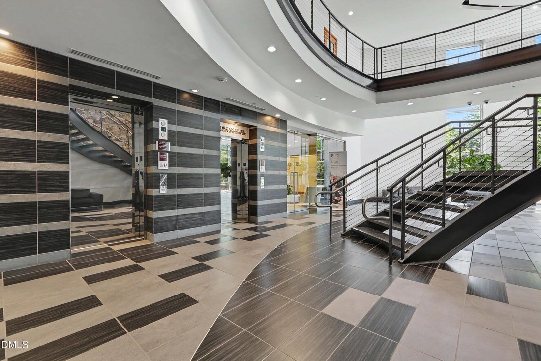 Condo in Chapel Hill, North Carolina, United States 3 - 17937366