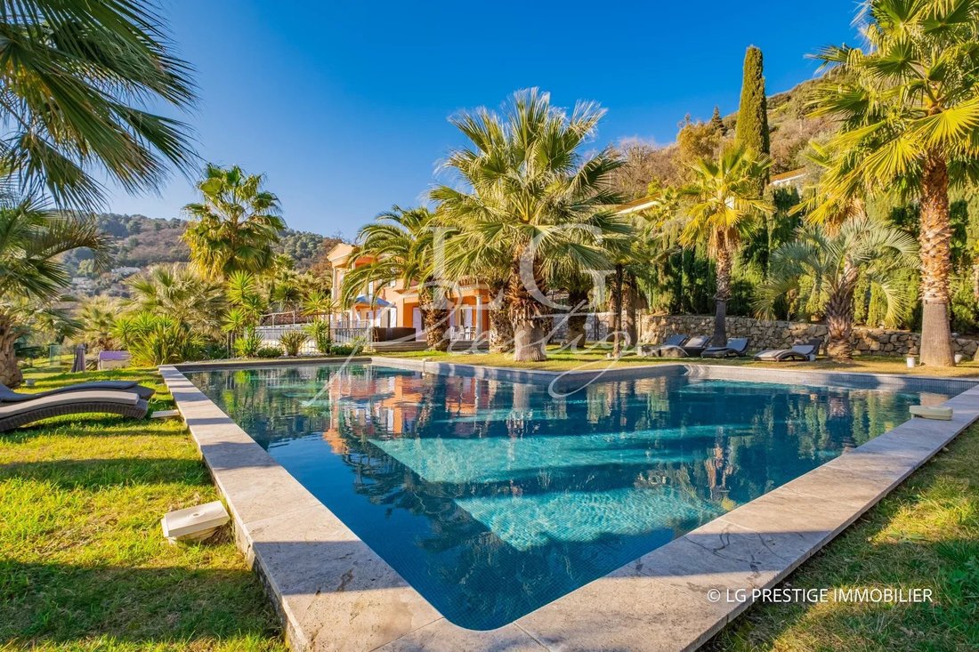 Haus in Cabris, Provence-Alpes-Côte d'Azur, Frankreich 1 - 12520932
