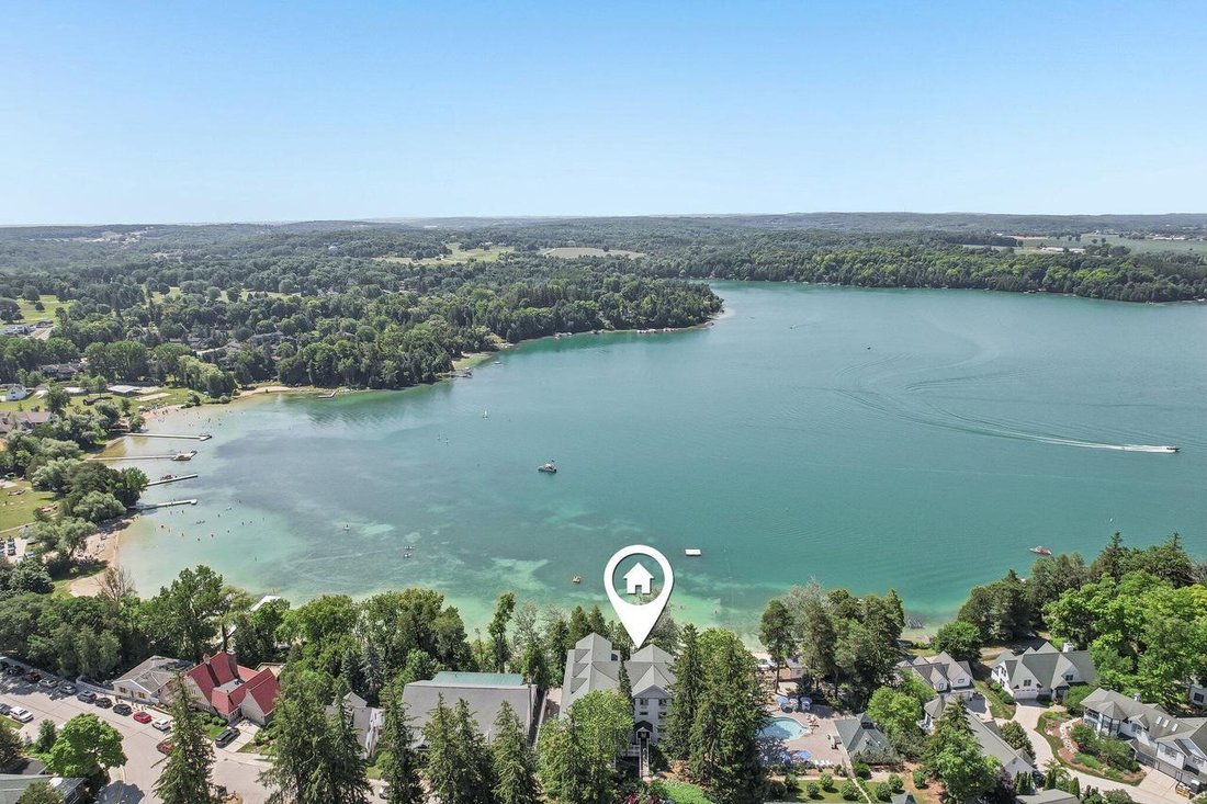 Appartement à Elkhart Lake, Wisconsin, États-Unis 1 - 18776012