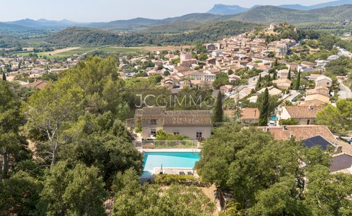 Villa en Pierrefeu-du-Var, Provenza-Alpes-Costa Azul, Francia 1