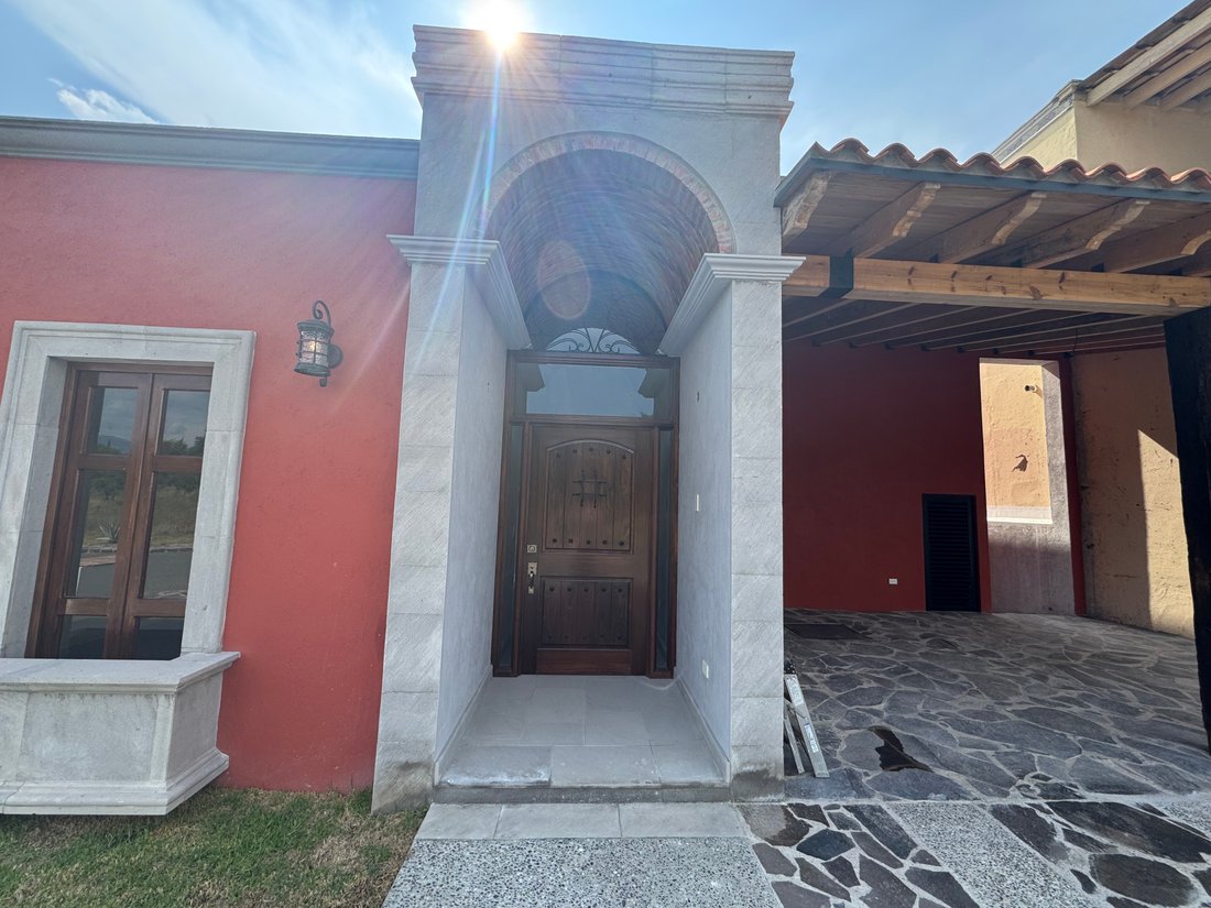 House in Las Campanas, Guanajuato, Mexico 3 - 18780165