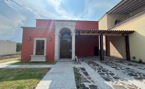 House in Las Campanas, Guanajuato, Mexico 1