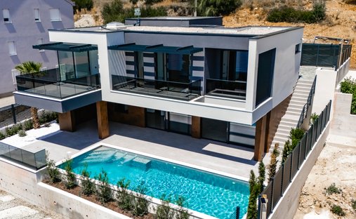 Villa in Jesenice, Gespanschaft Split-Dalmatien, Kroatien 1