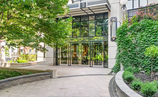 Condo in Ottawa, Ontario, Canada 1