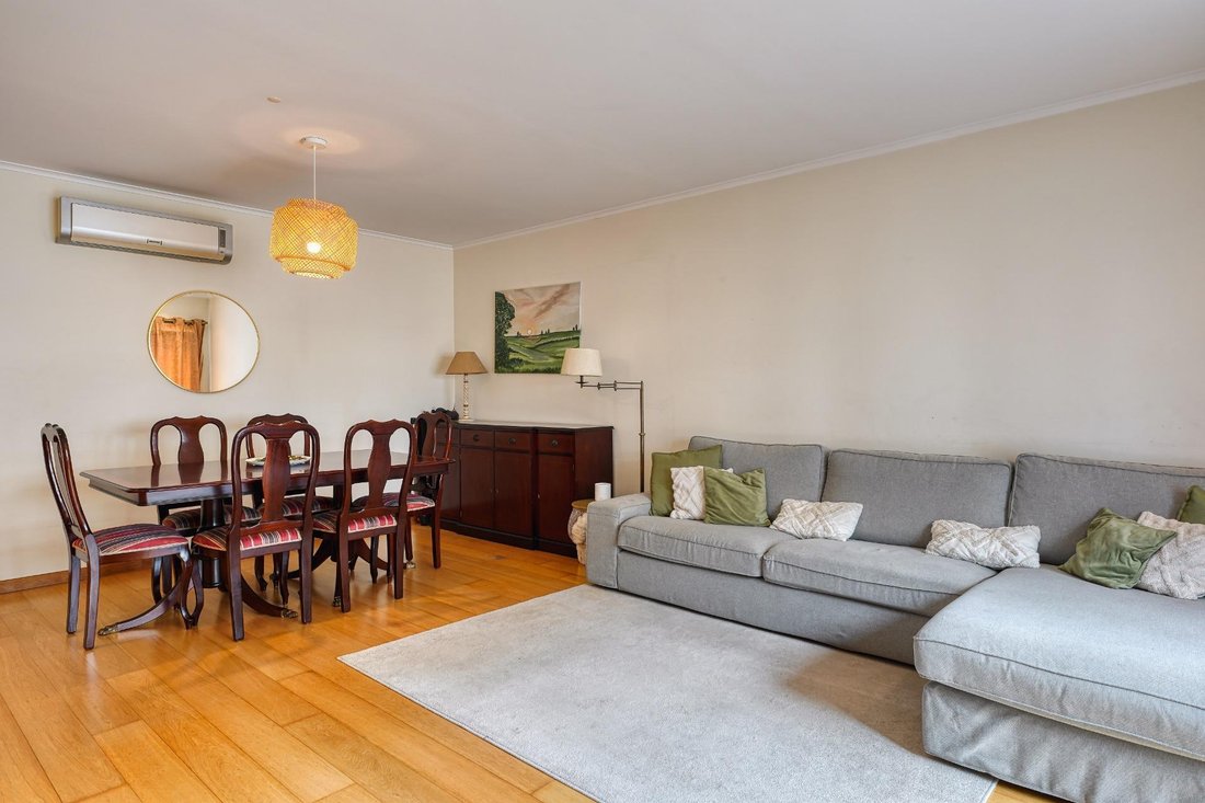 Apartment in Santa Iria de Azoia, Sao Joao da Talha e Bobadela, Lisbon, Portugal 4 - 18782221