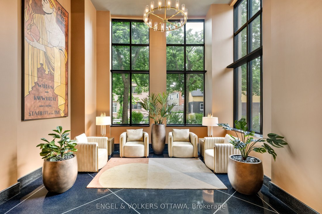Condo in Ottawa, Ontario, Canada 5 - 18782437