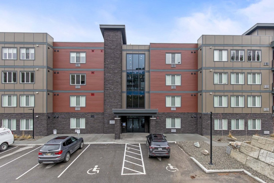 Appartement à Kelowna, Colombie-Britannique, Canada 1 - 18782455