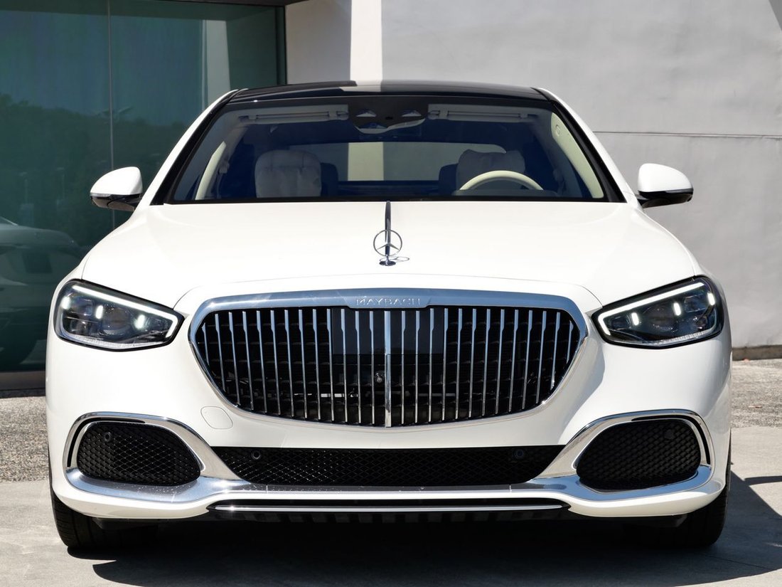 Sedan in Thousand Oaks, CA, United States 2 - 18782443