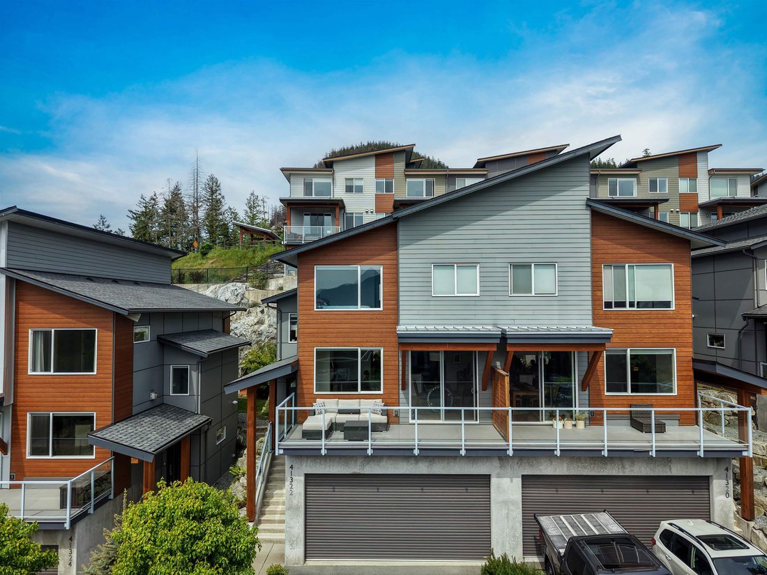 Condominio en Squamish, Columbia Británica, Canadá 1 - 18782405
