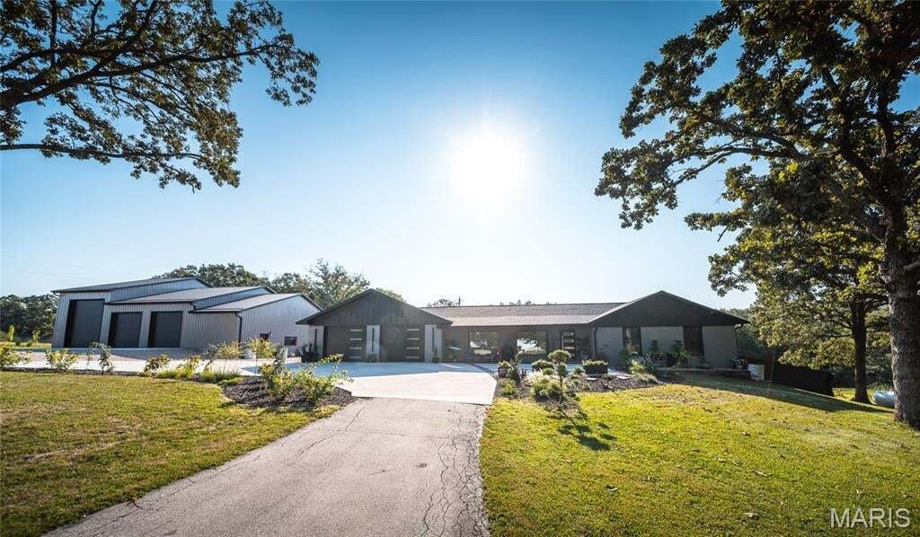 House in Sullivan, Missouri, United States 2 - 18782114