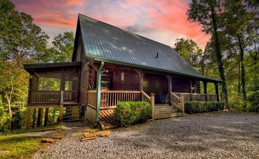 House in Mineral Bluff, Georgia, United States 1