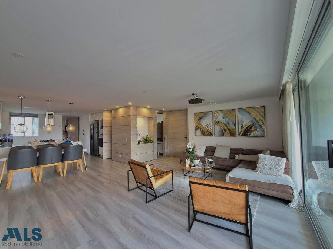 Apartment in Envigado, Antioquia, Colombia 1 - 18782277