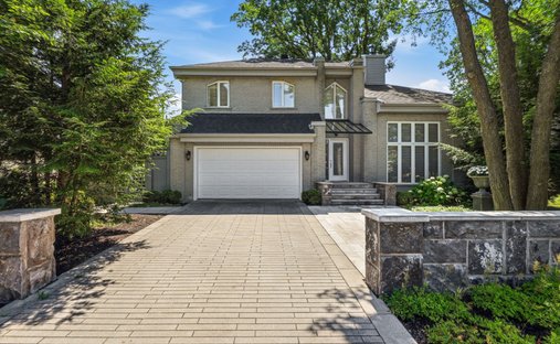 House in Longueuil, Quebec, Canada 1