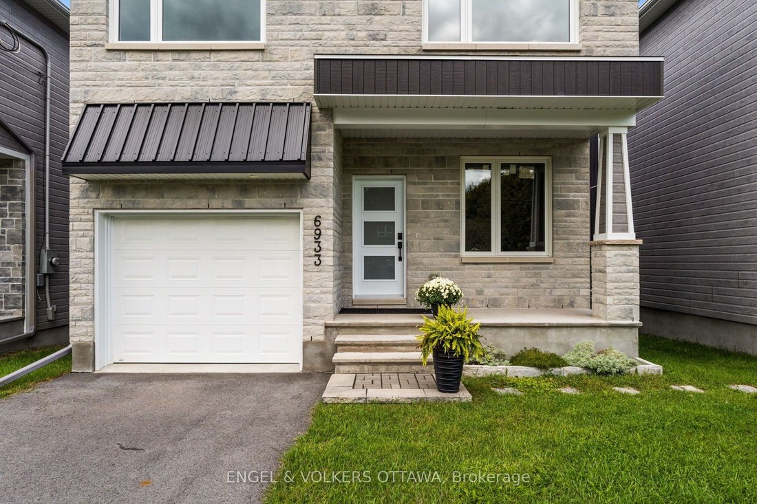 Haus in Ottawa, Ontario, Kanada 2 - 18782406