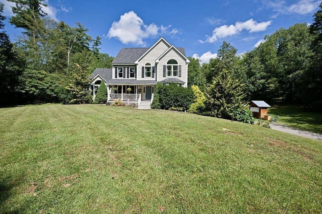 House in Kensington, New Hampshire, United States 1 - 18782440