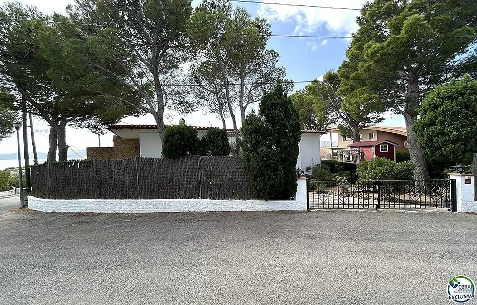 Haus in Llanca, Katalonien, Spanien 4 - 18782436
